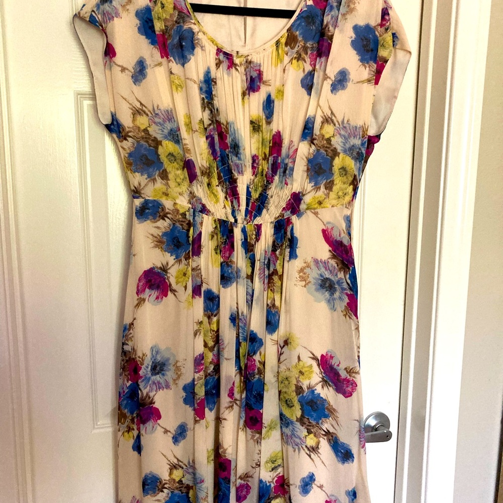 Classy spring dress